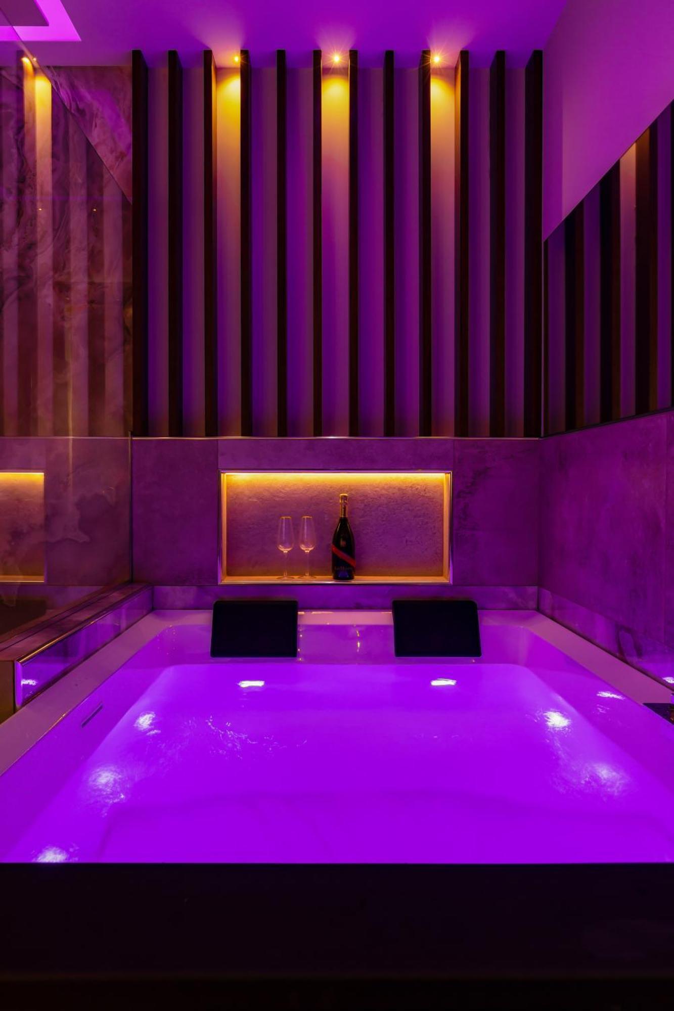 Albadea Deco&Jacuzzi Hotell Roma Eksteriør bilde