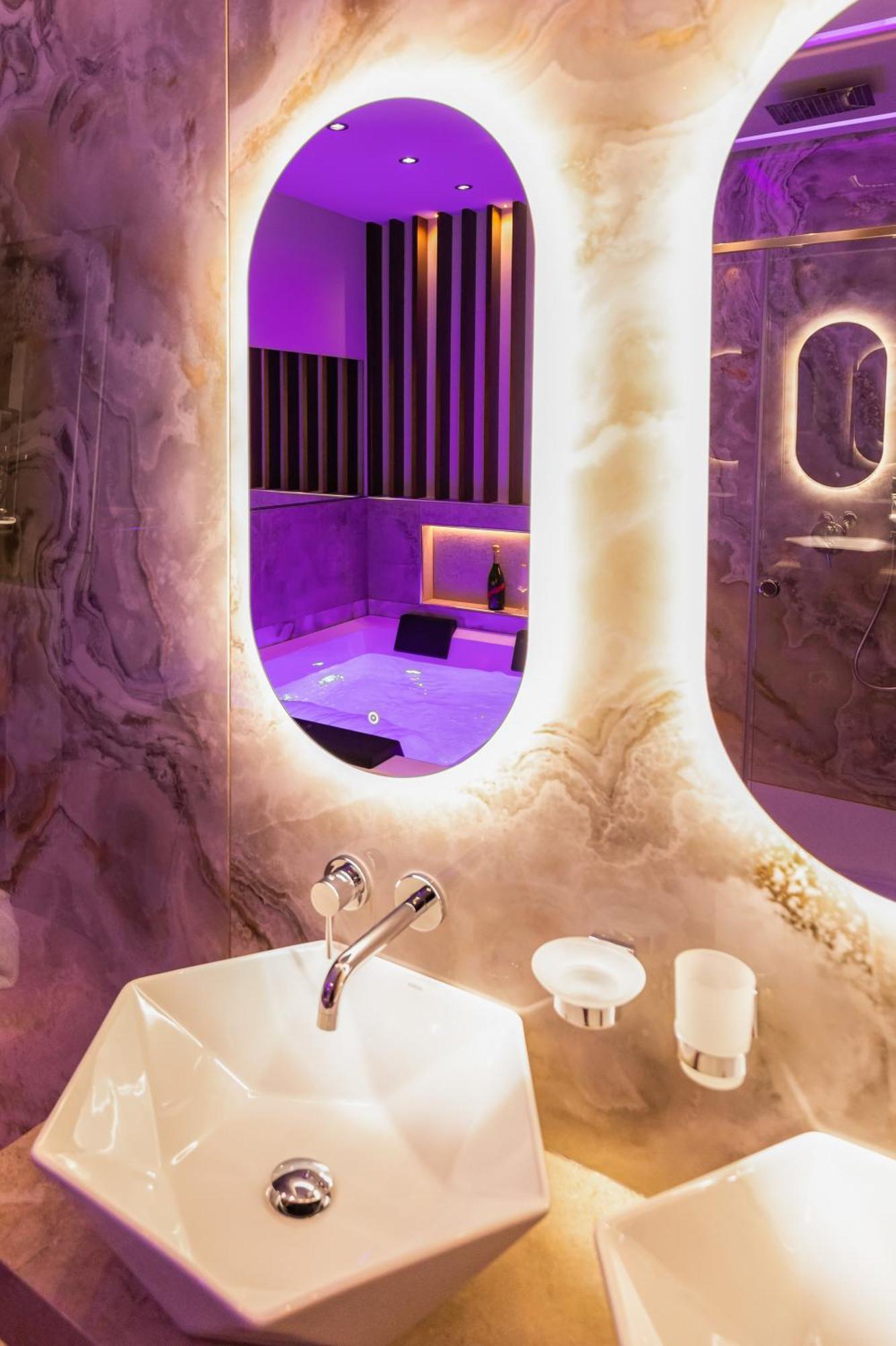 Albadea Deco&Jacuzzi Hotell Roma Eksteriør bilde